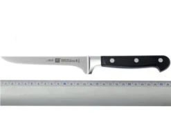 Zwilling J.A. Henckels Professional "S" Boning Knife 14 Cm (5.5") -Knives Discount Store ZW31024 140 04 zwilling professional s 31024 140 uitbeenmes d4